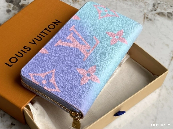 First bag ZIPPY WALLET VUITTON LOUIS 0726